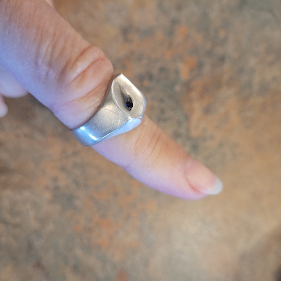 Silver owl ring - Picture 4 of 4